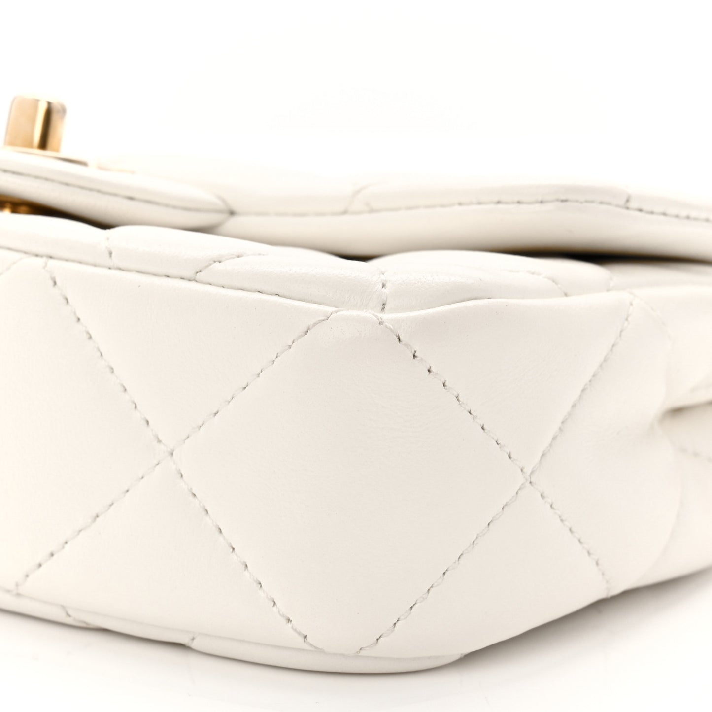 Lambskin Quilted Pearl Small Flap White