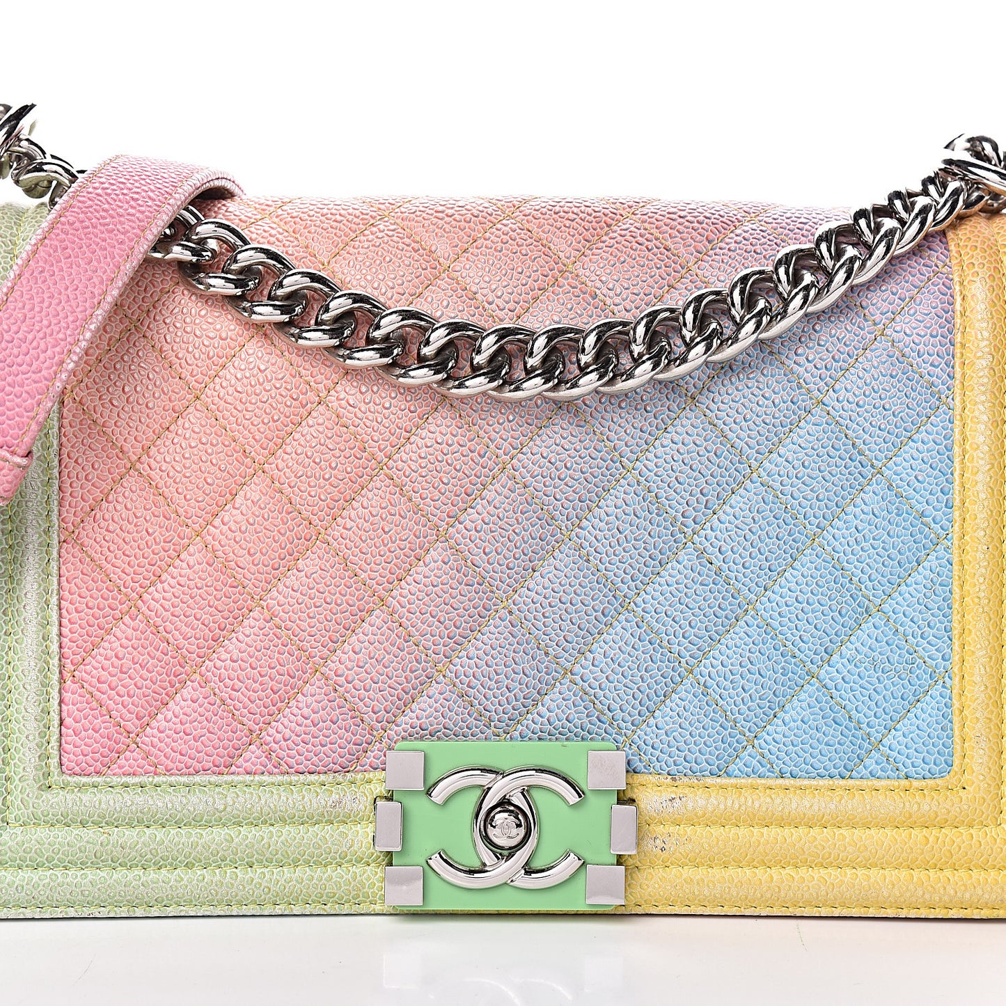 Caviar Quilted Medium Cuba Rainbow Boy Flap Multicolor