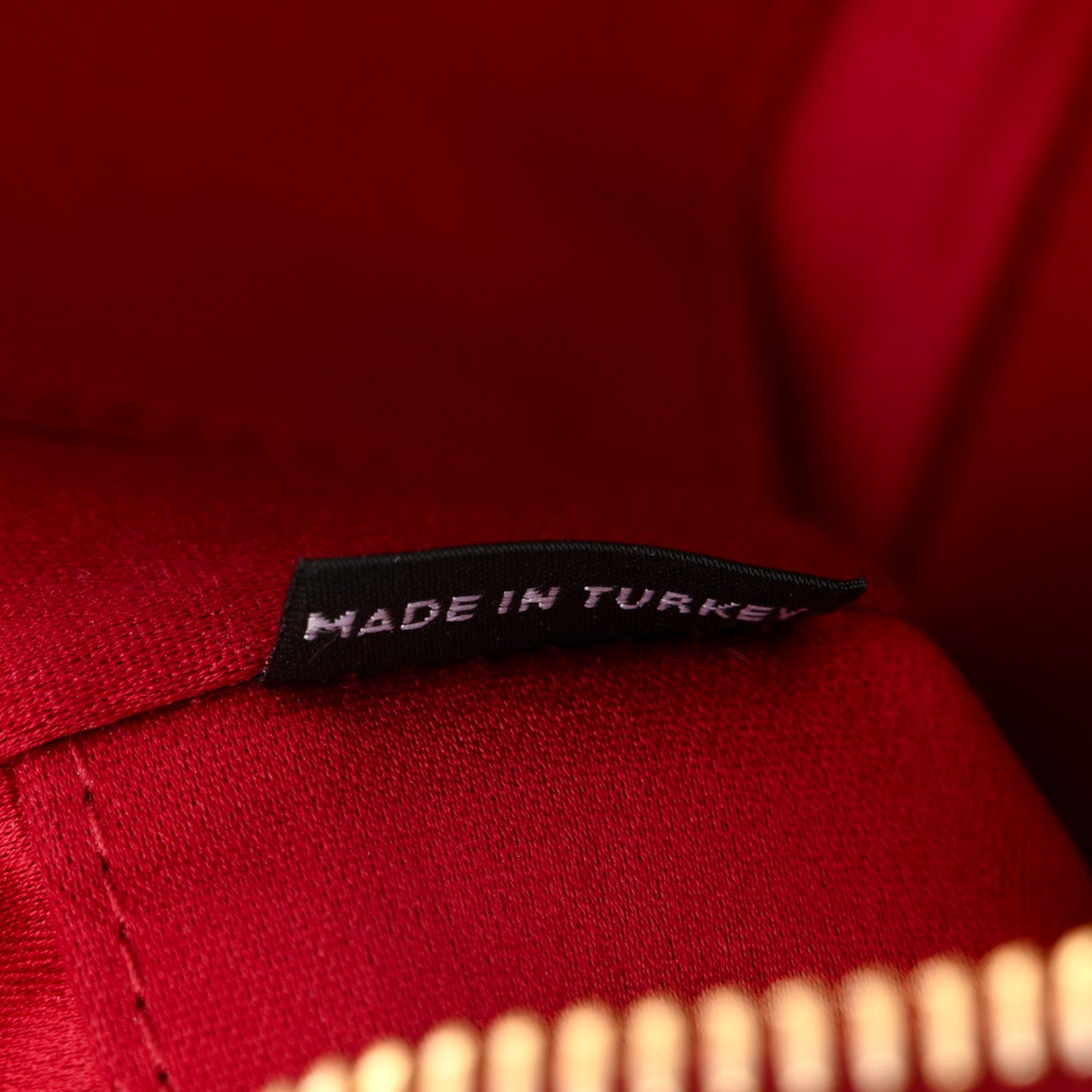 Nappa Matelasse Zip Shoulder Bag Fuoco