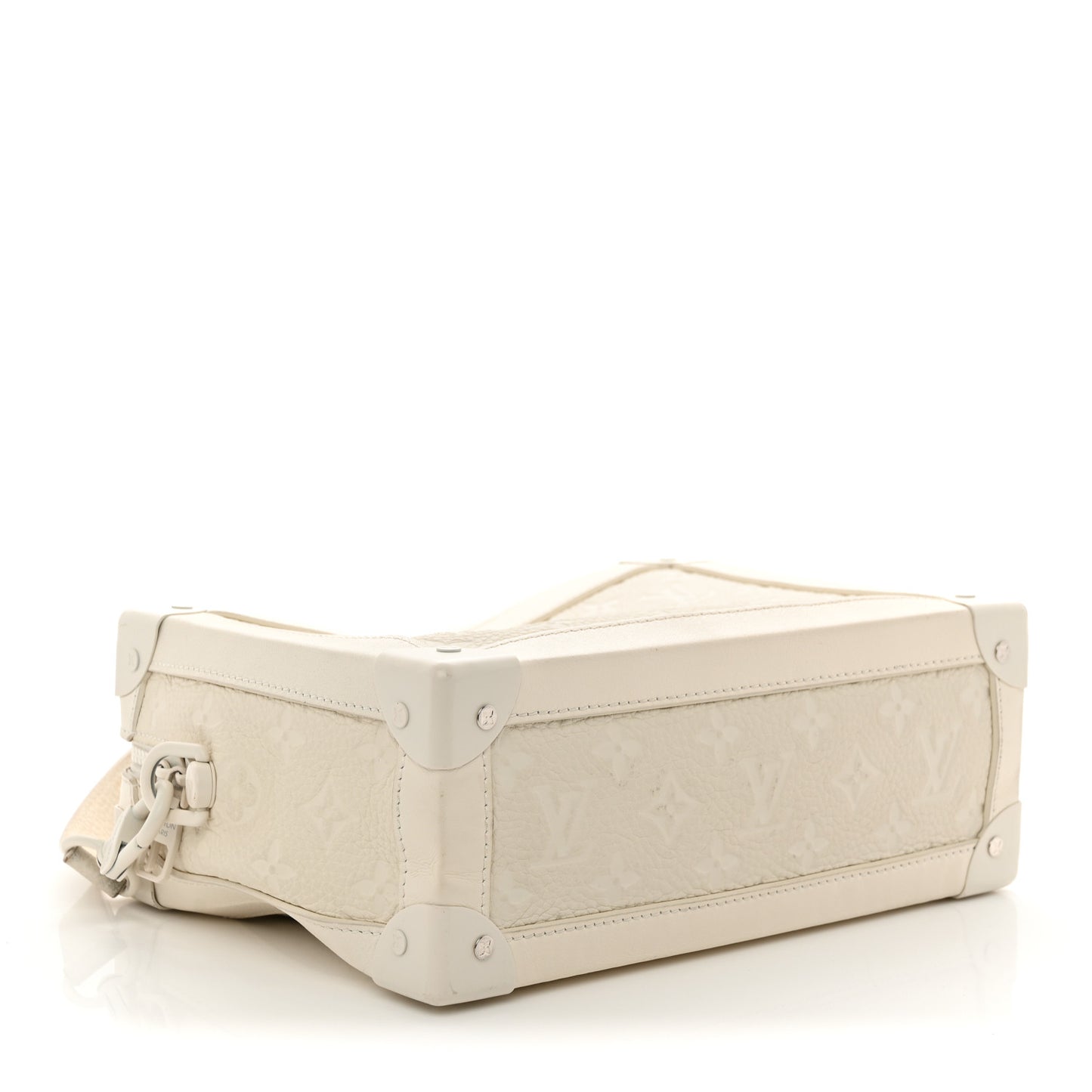 Taurillon Monogram Solar Ray Soft Trunk Powder White Powder White