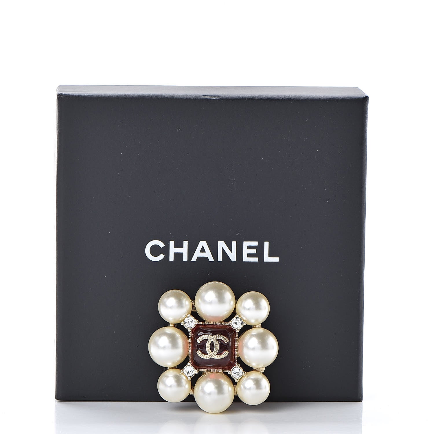Chanel Pearl Resin Crystal CC Brooch Gold 5 of 5