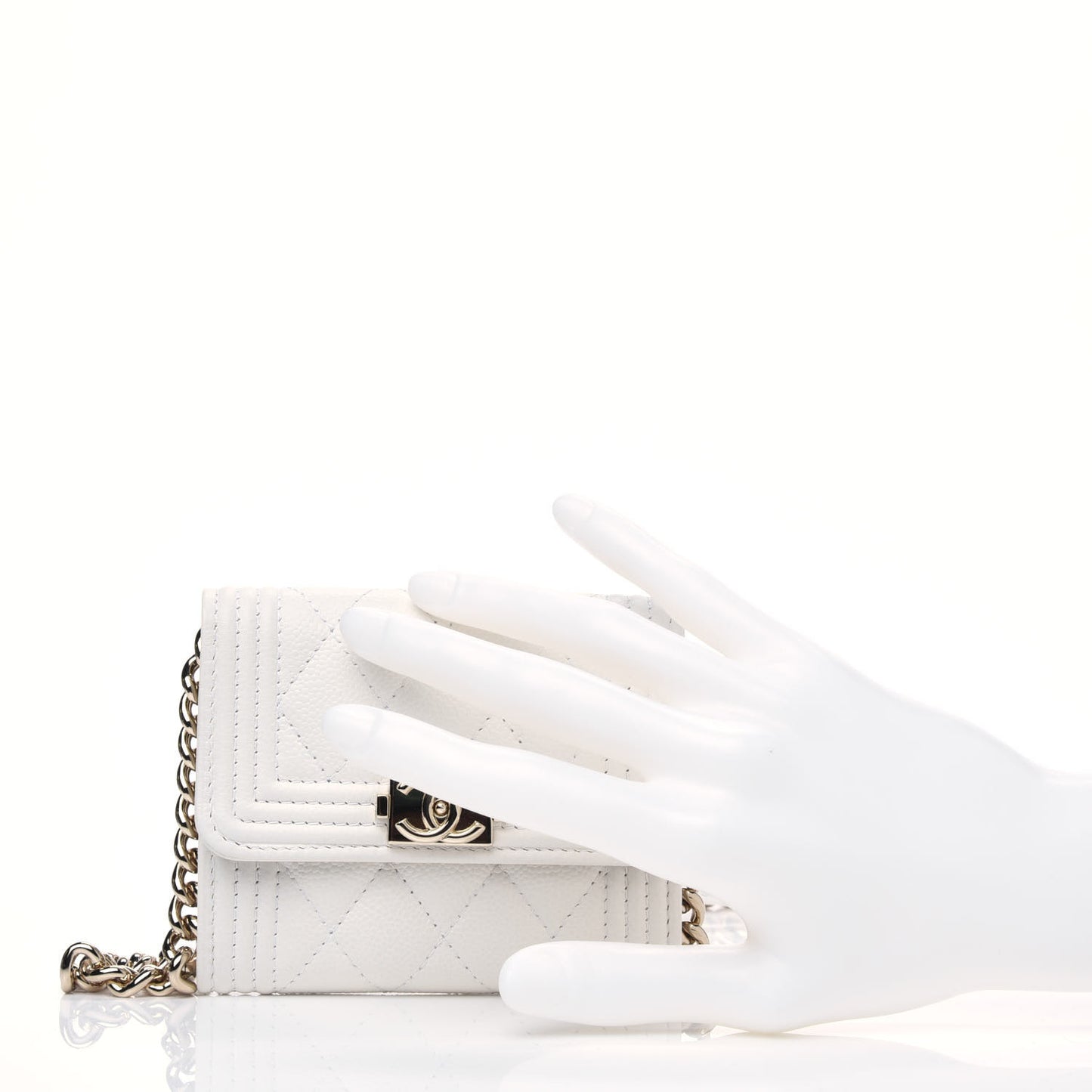 Caviar Quilted Boy Card Holder On Chain White