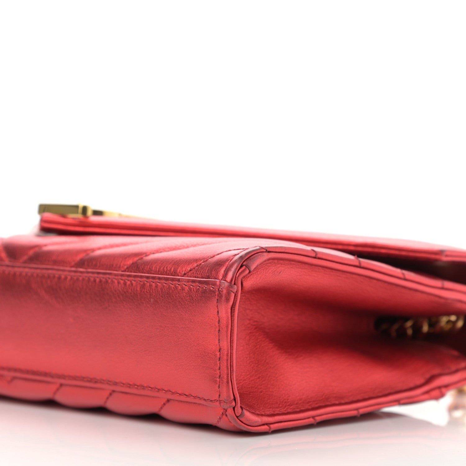 Saint Laurent Metallic Matelasse Chevron Small Monogram Chain Shoulder Bag Red 11 of 12