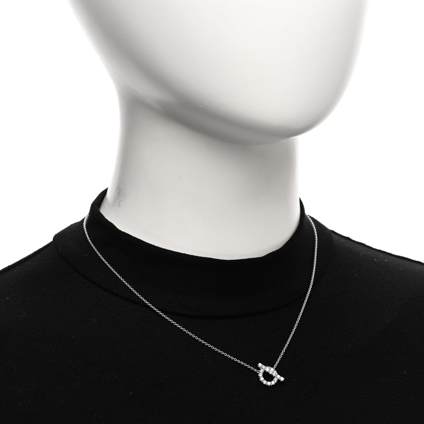 18K White Gold Diamond Finesse Pendant Necklace