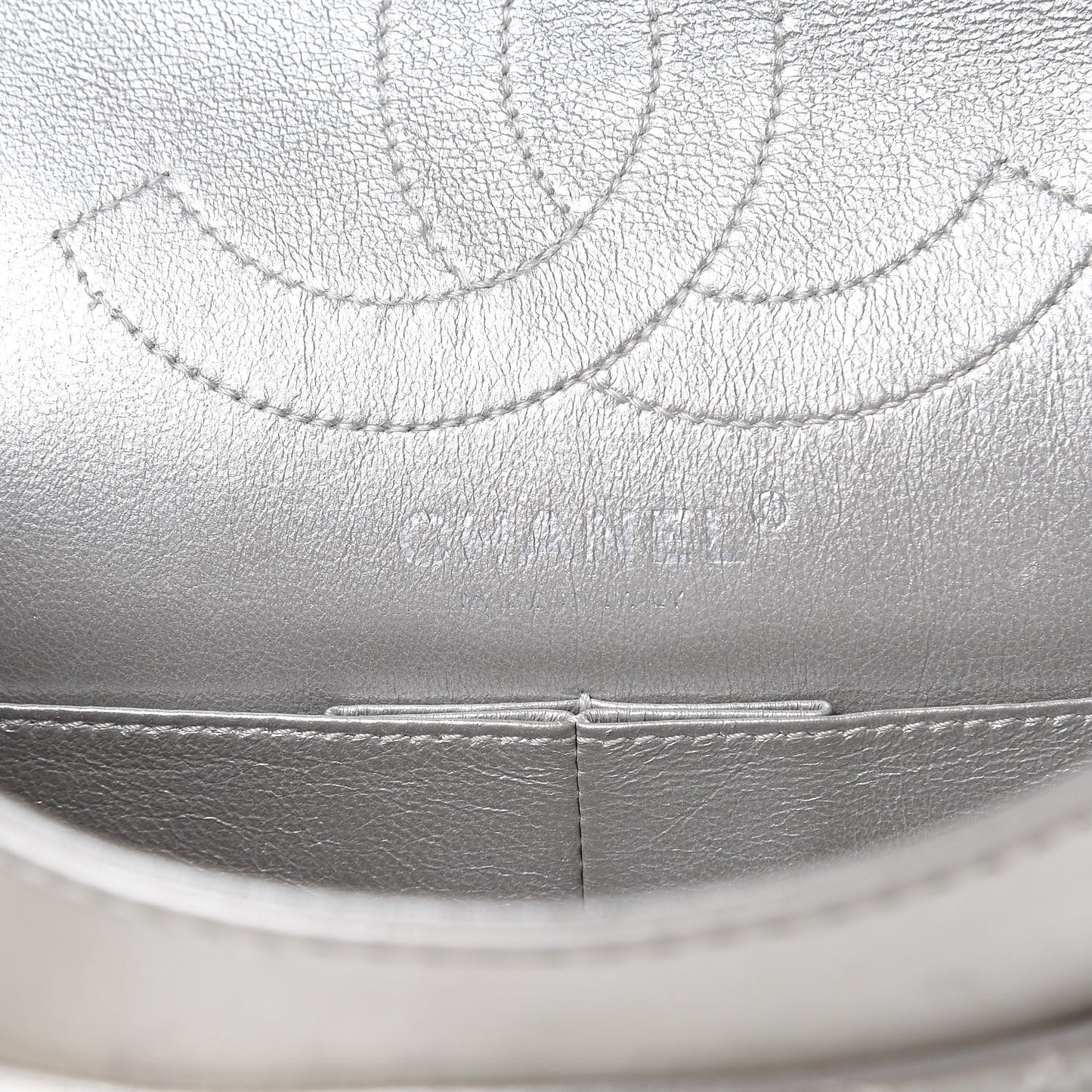 Metallic Aged Calfskin 2.55 Reissue 225 Flap Silver