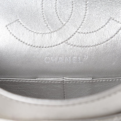 Chanel Metallic Aged Calfskin 2.55 Reissue 225 Flap Silver 6 of 16