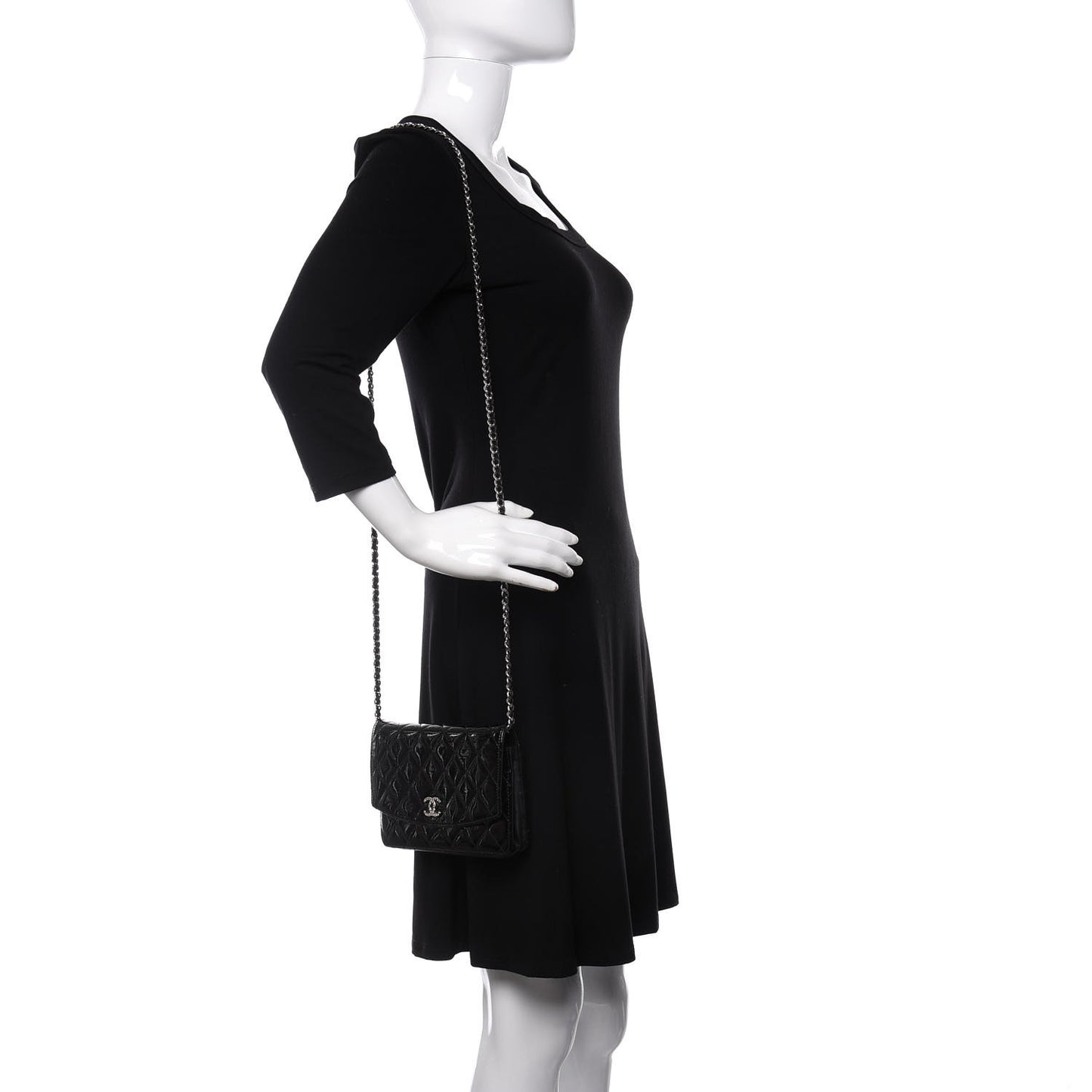 Patent Quilted Brilliant Wallet On Chain WOC Black