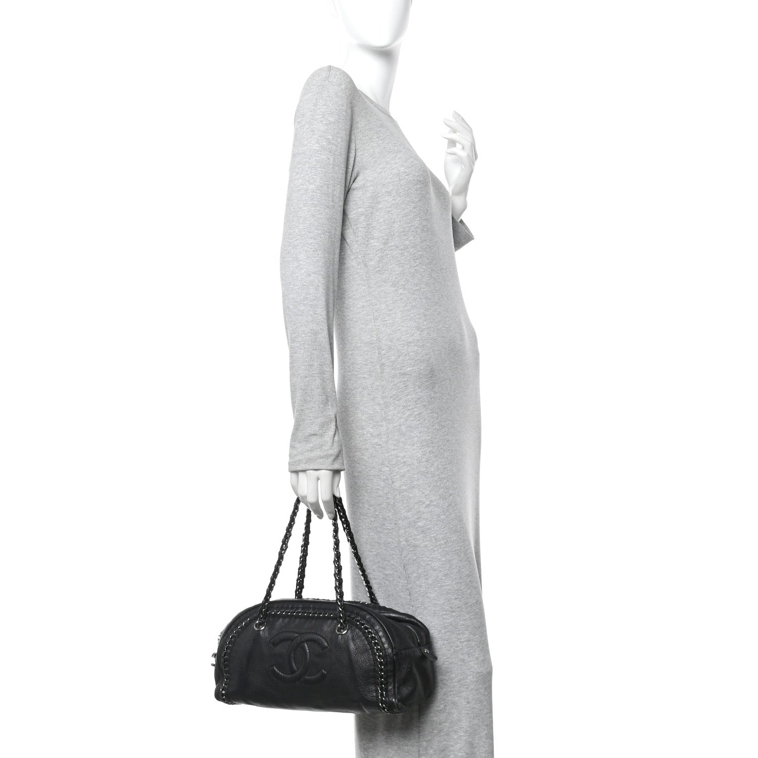 Chanel Deerskin Luxe Ligne Medium Bowler Black 2 of 10