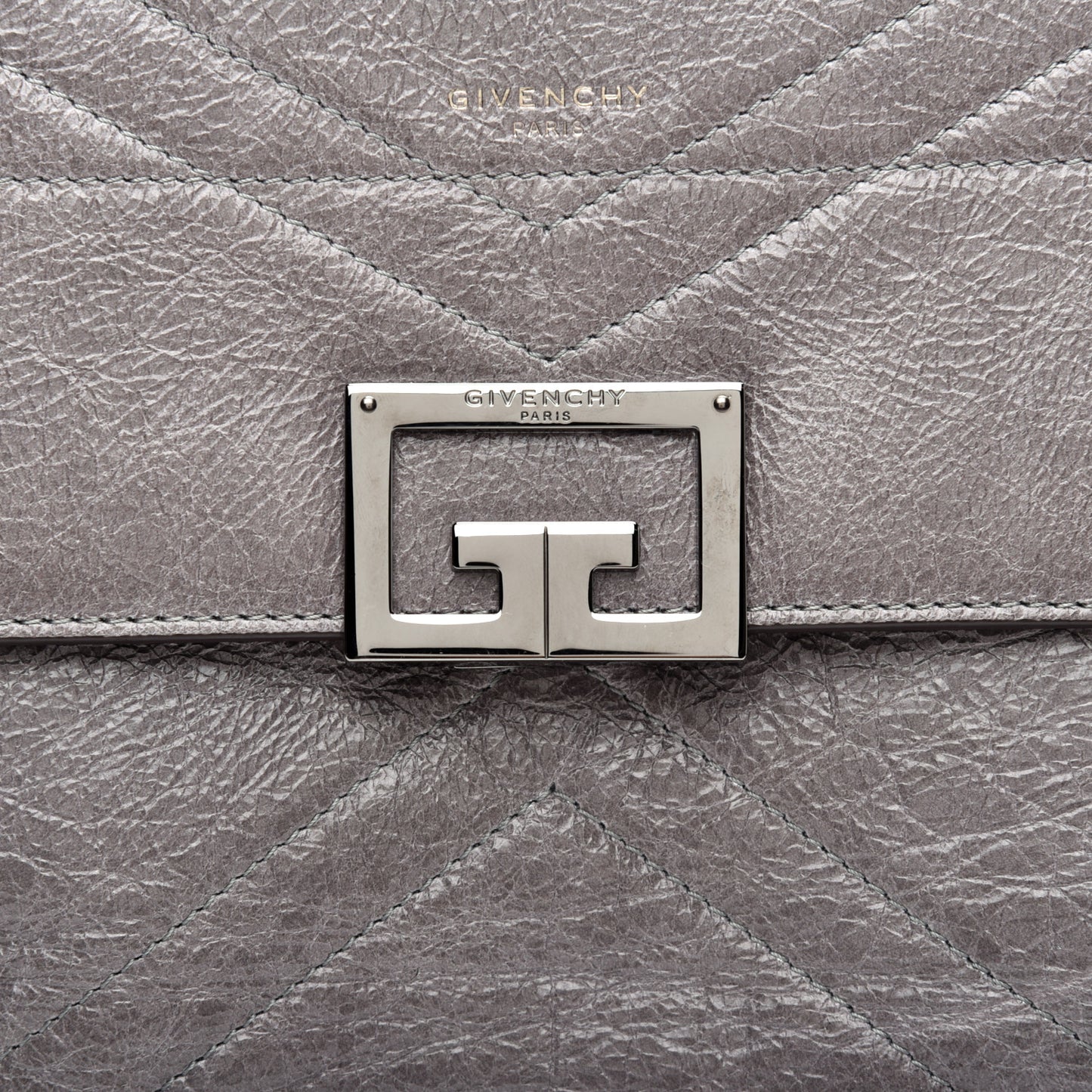 Creased Patent Calfskin Medium ID Flap Pearl Grey