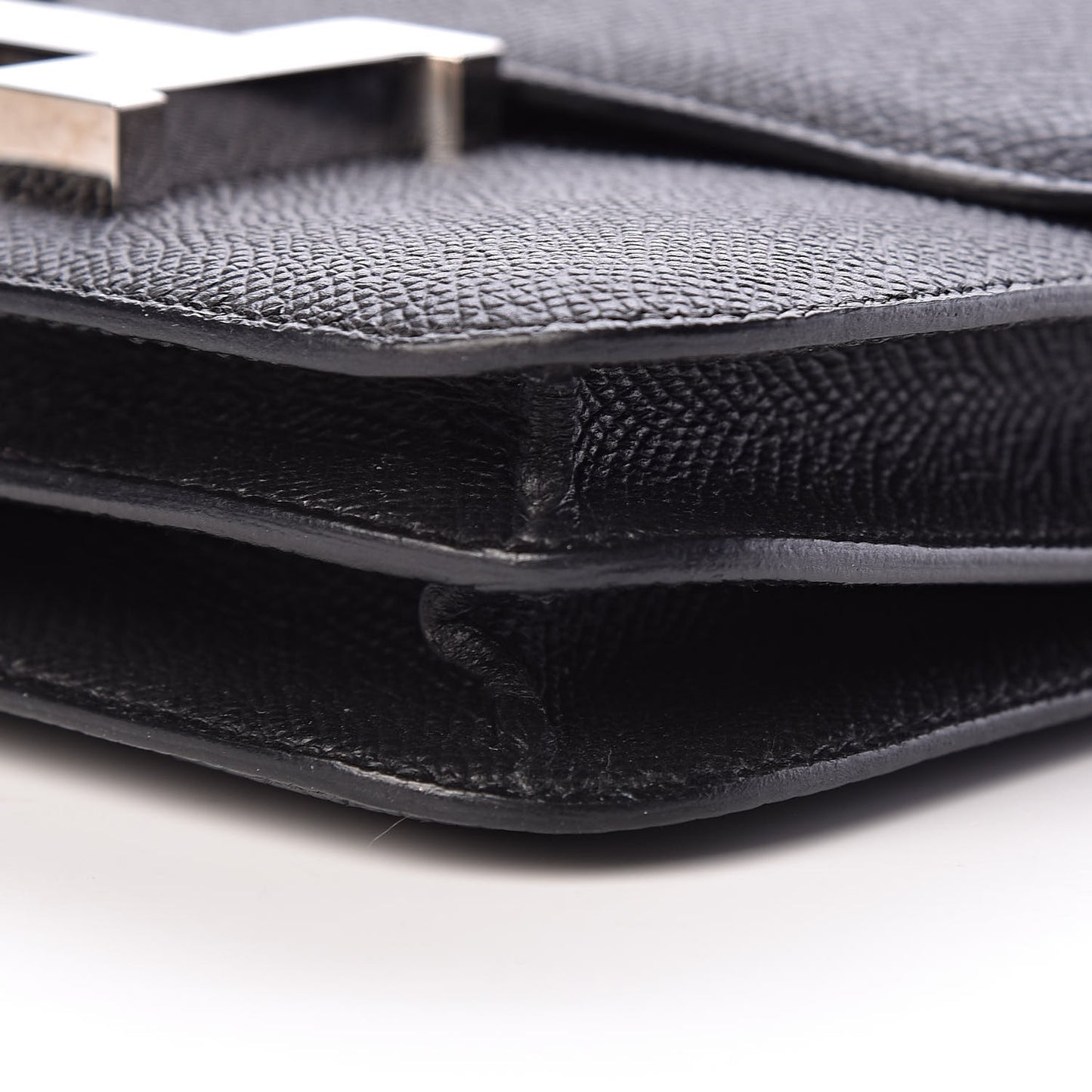 Epsom Constance 18 Black