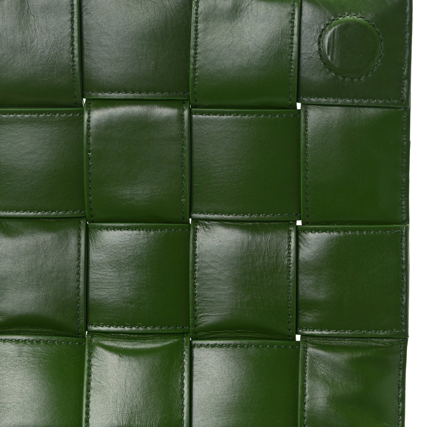 Calfskin Intreccio Plisse Cassette Crossbody Bag Avocado