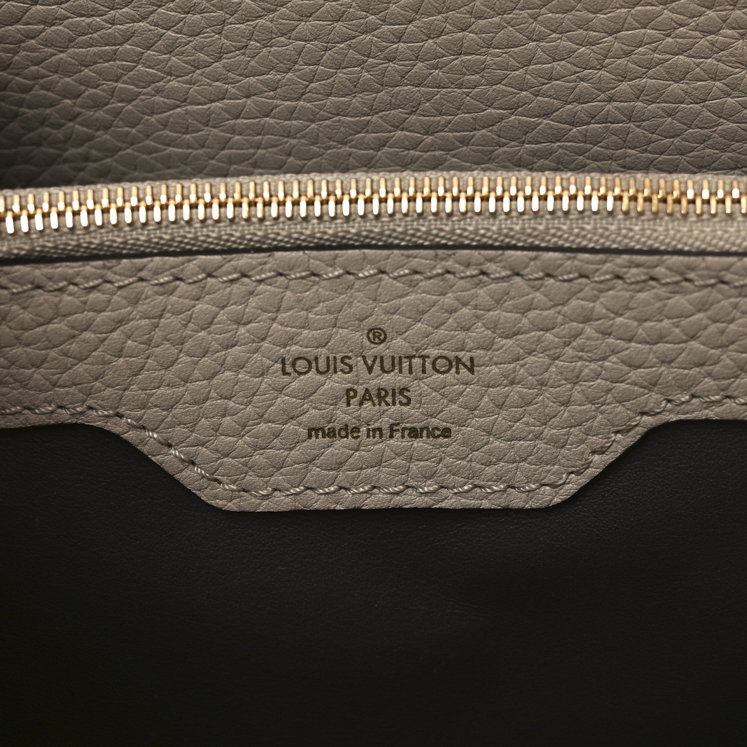 Louis Vuitton Taurillon Capucines MM Galet 6 of 9
