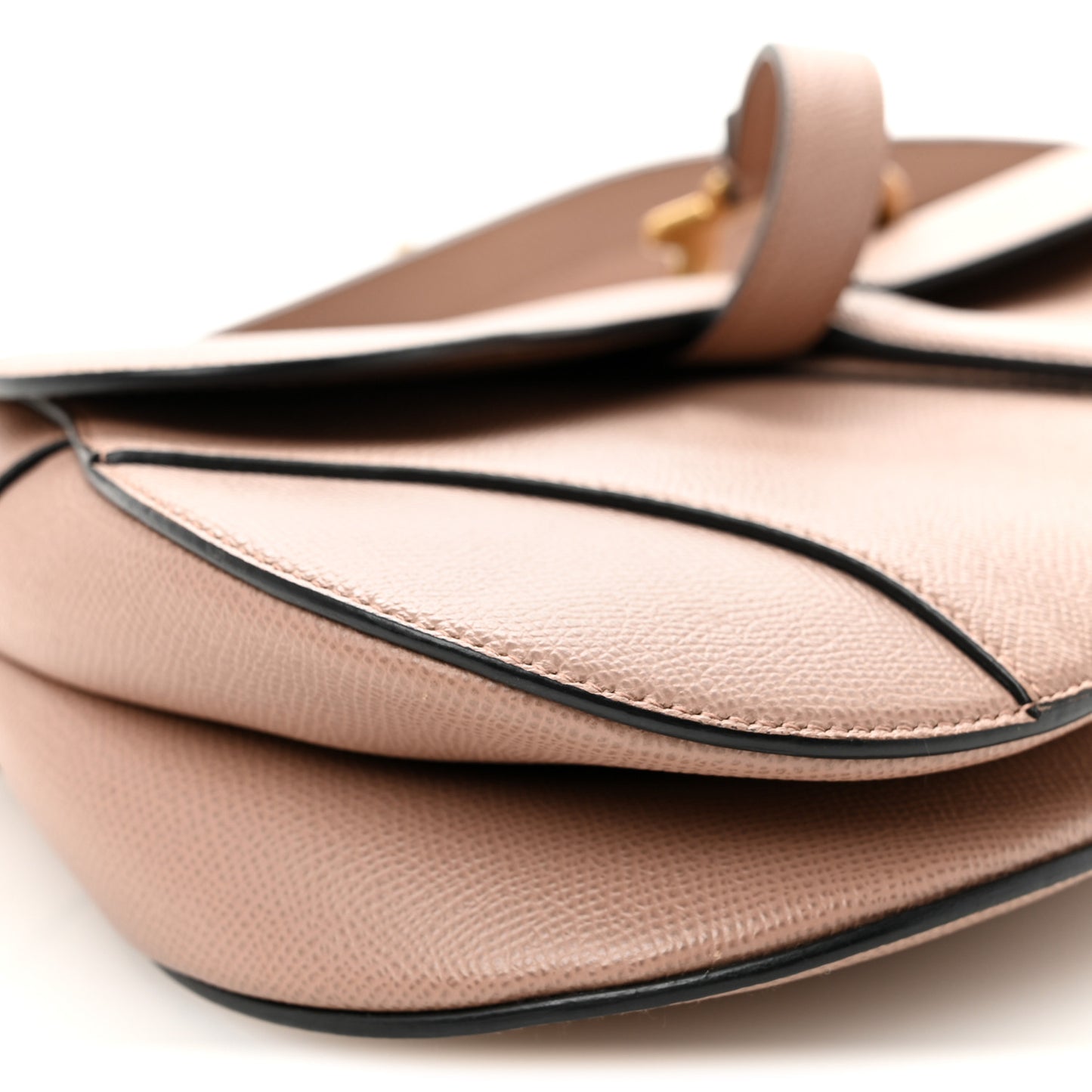 Grained Calfskin Saddle Bag With Strap Fard