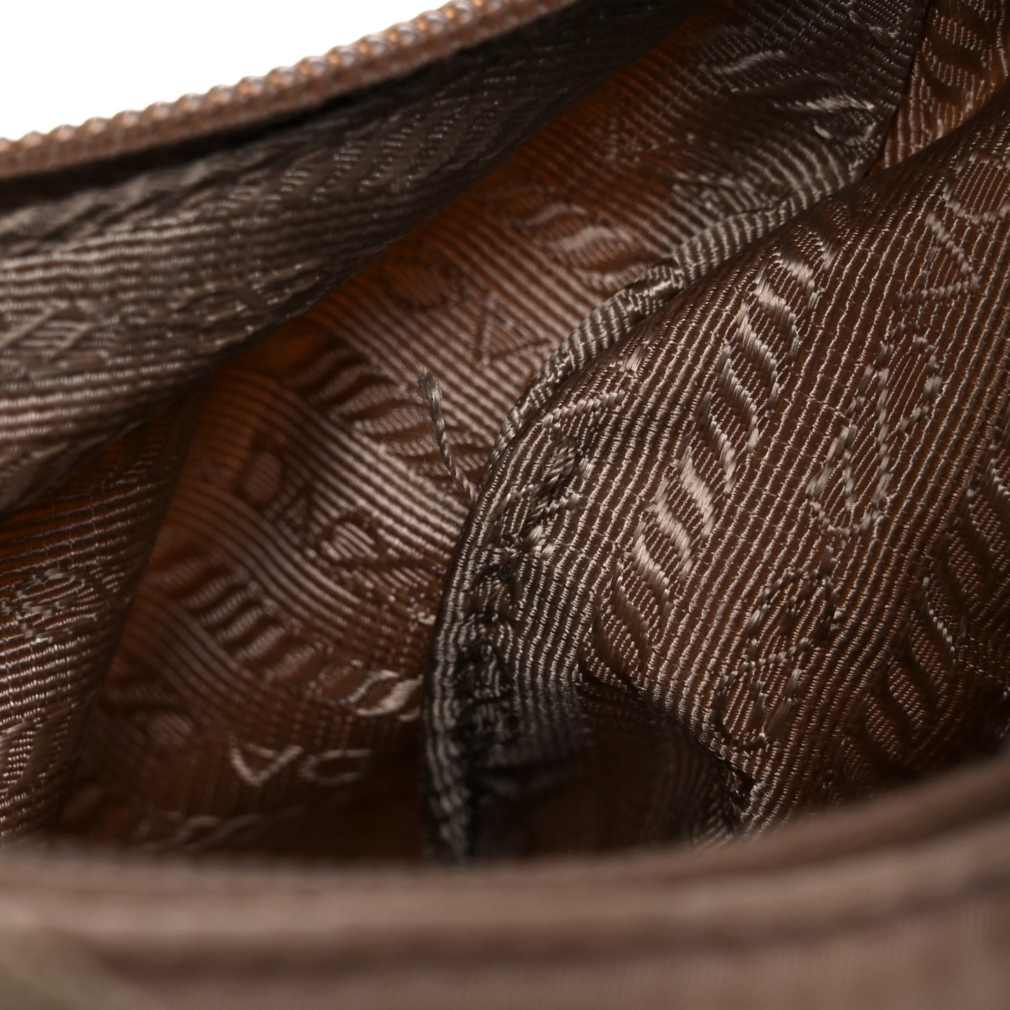 Tessuto Nylon Mini Re-Edition 2000 Bag Cammeo