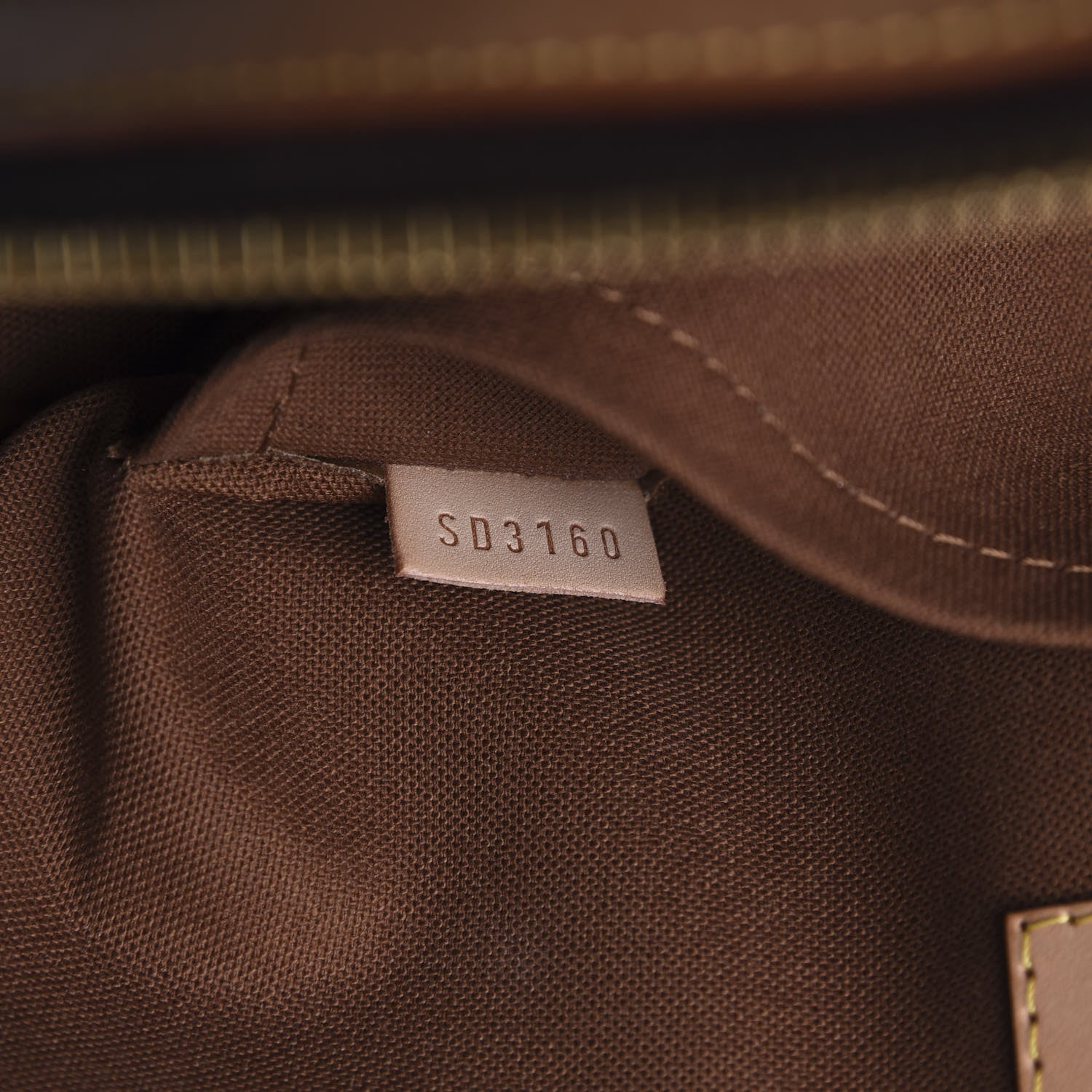 Louis Vuitton Monogram Tivoli GM 6 of 9