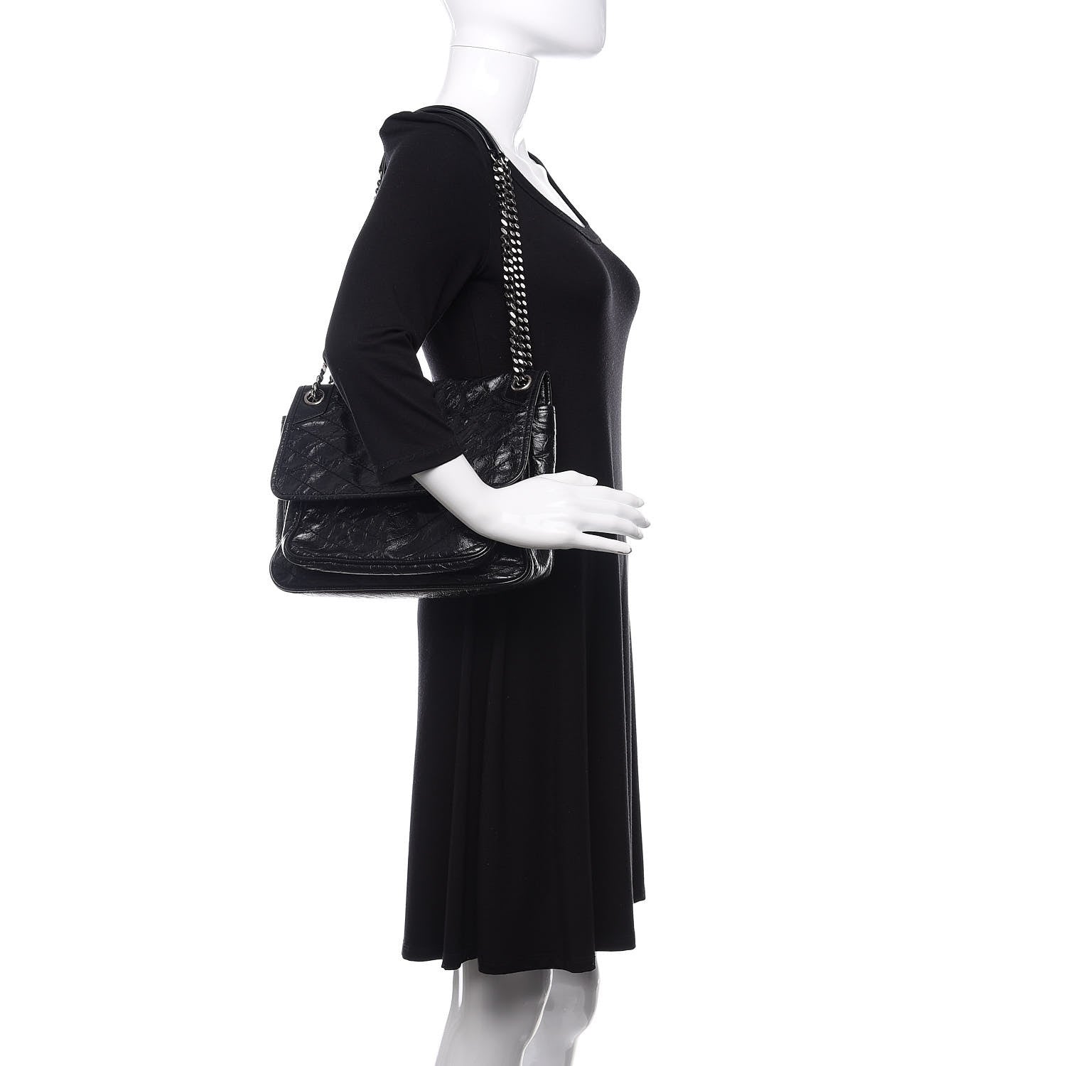 Saint Laurent Crinkled Calfskin Matelasse Monogram Medium Niki Chain Satchel Black 2 of 11
