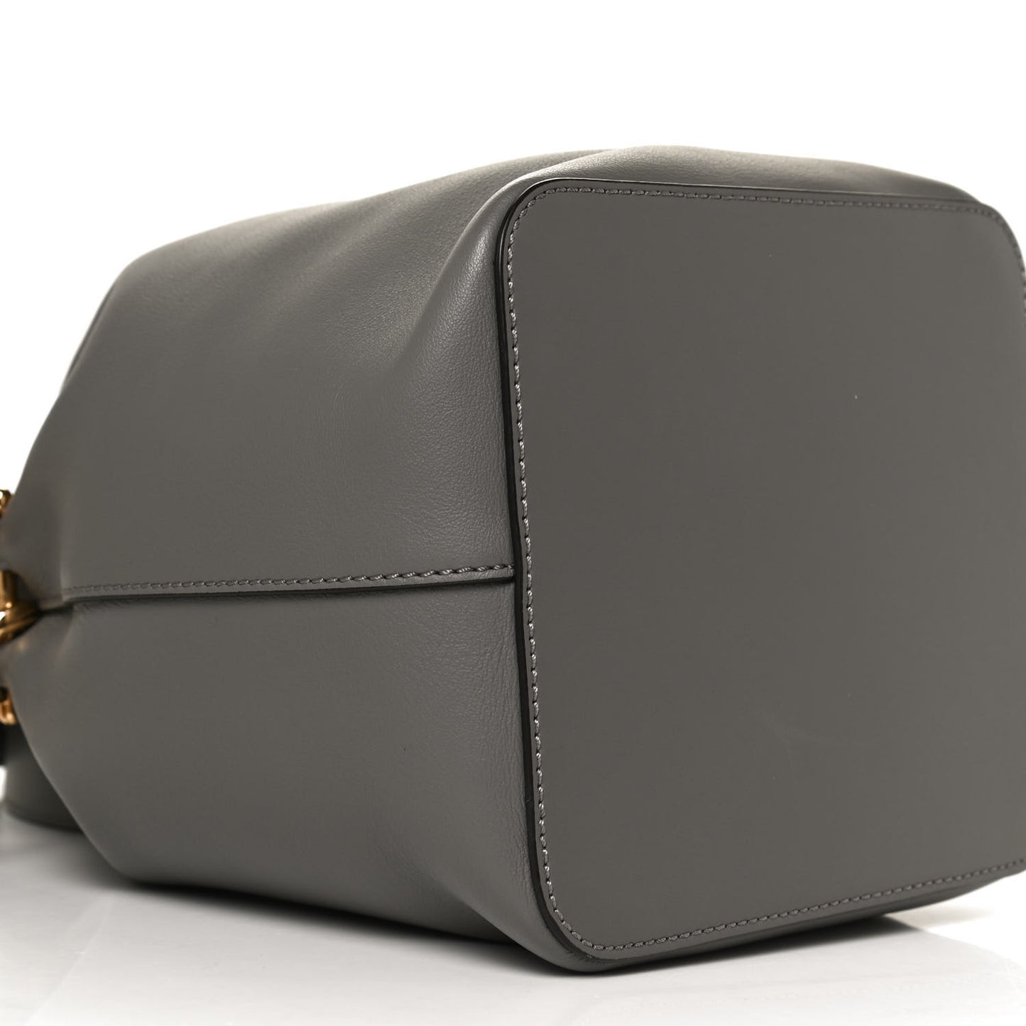 Vitello Grace Matte F is Fendi Grande Mon Tresor Bucket Bag Argilla