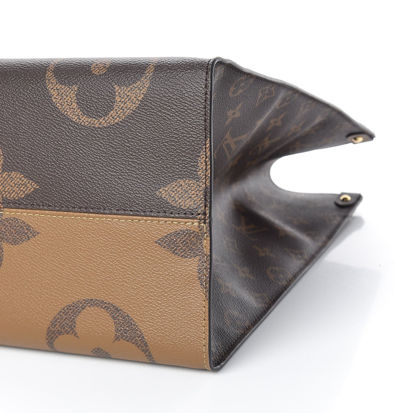 Reverse Monogram Giant Onthego GM