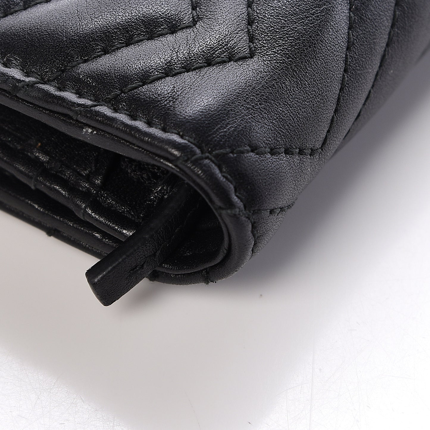 Calfskin Matelasse GG Marmont Card Case Wallet Black