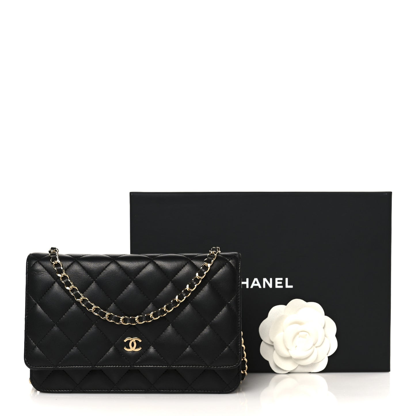 Lambskin Quilted Wallet On Chain WOC Black
