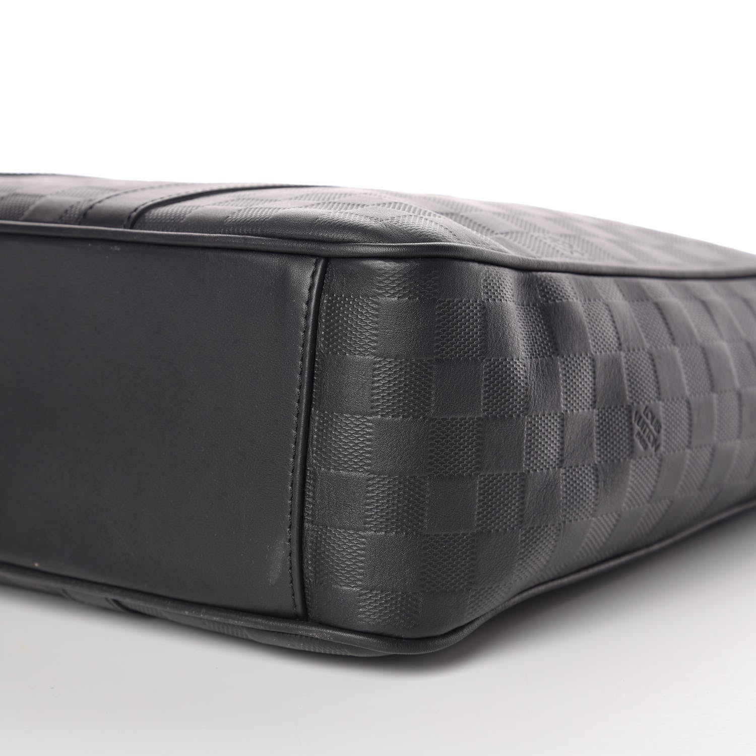 Louis Vuitton Damier Infini Tadao Onyx 8 of 8