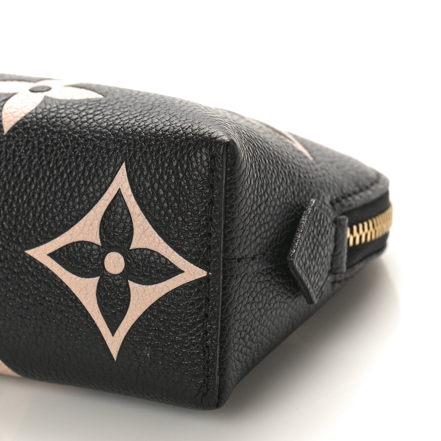 Louis Vuitton Empreinte Monogram Giant Cosmetic Pouch Black Beige 8 of 8