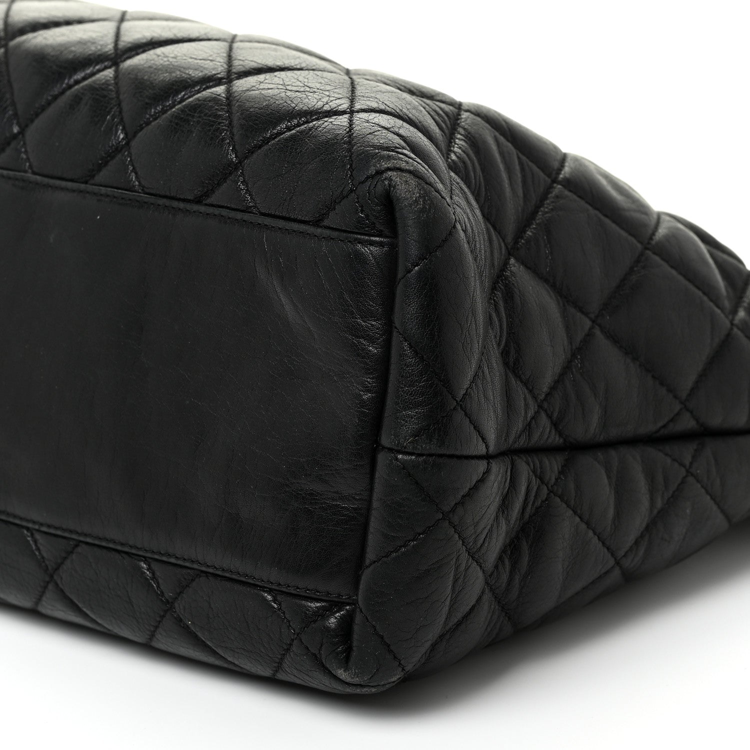 Chanel Lambskin Quilted Tote Black 9 of 30