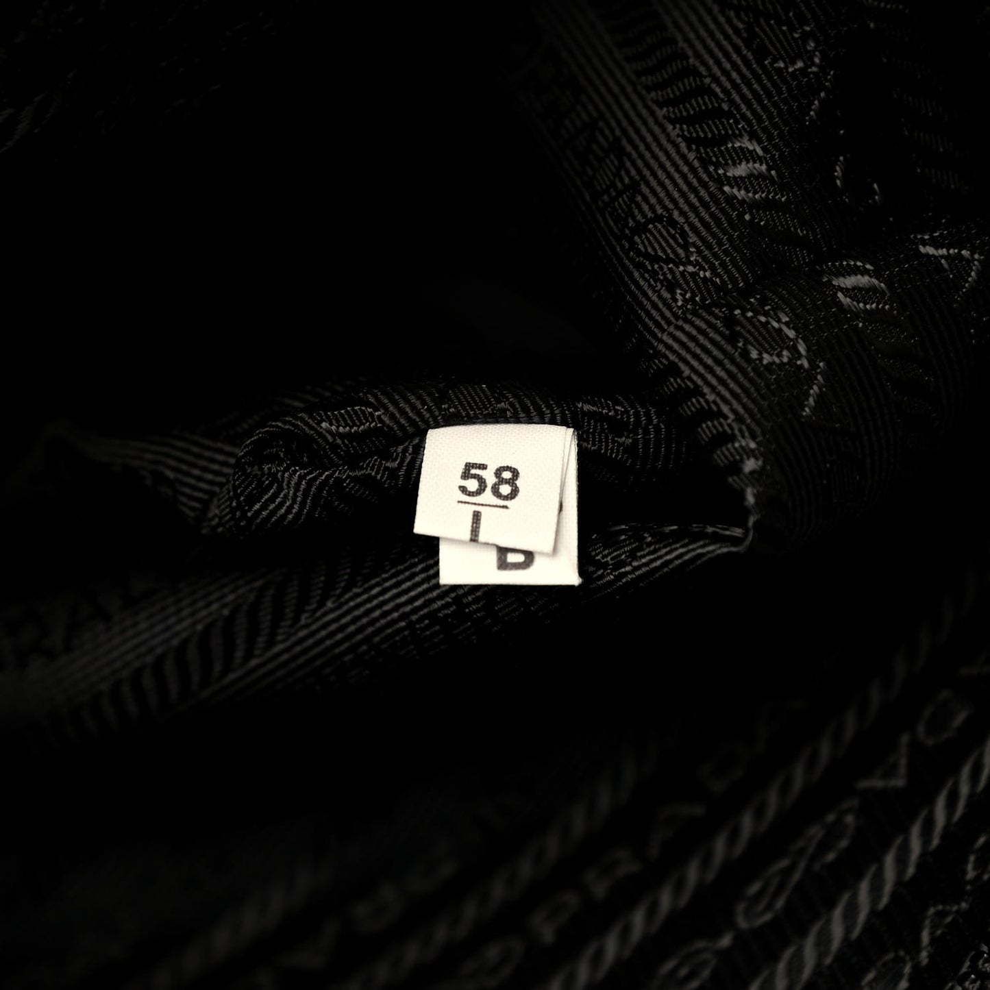 Nylon Vela Tote Black