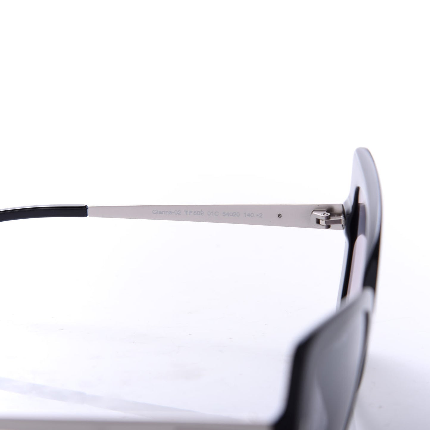 Gianna Butterfly Sunglasses TF609 Black