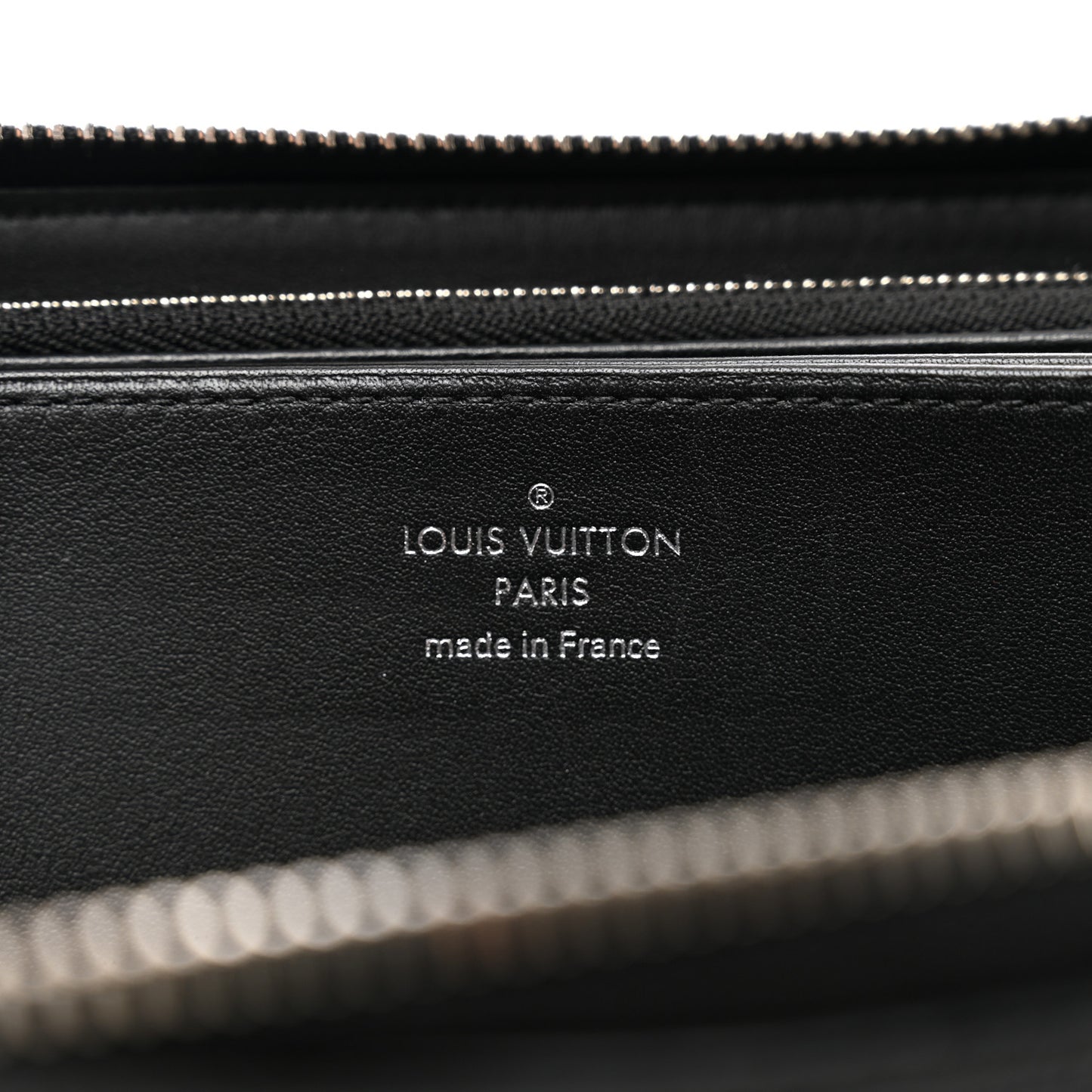 Mahina Zippy Wallet NM Black