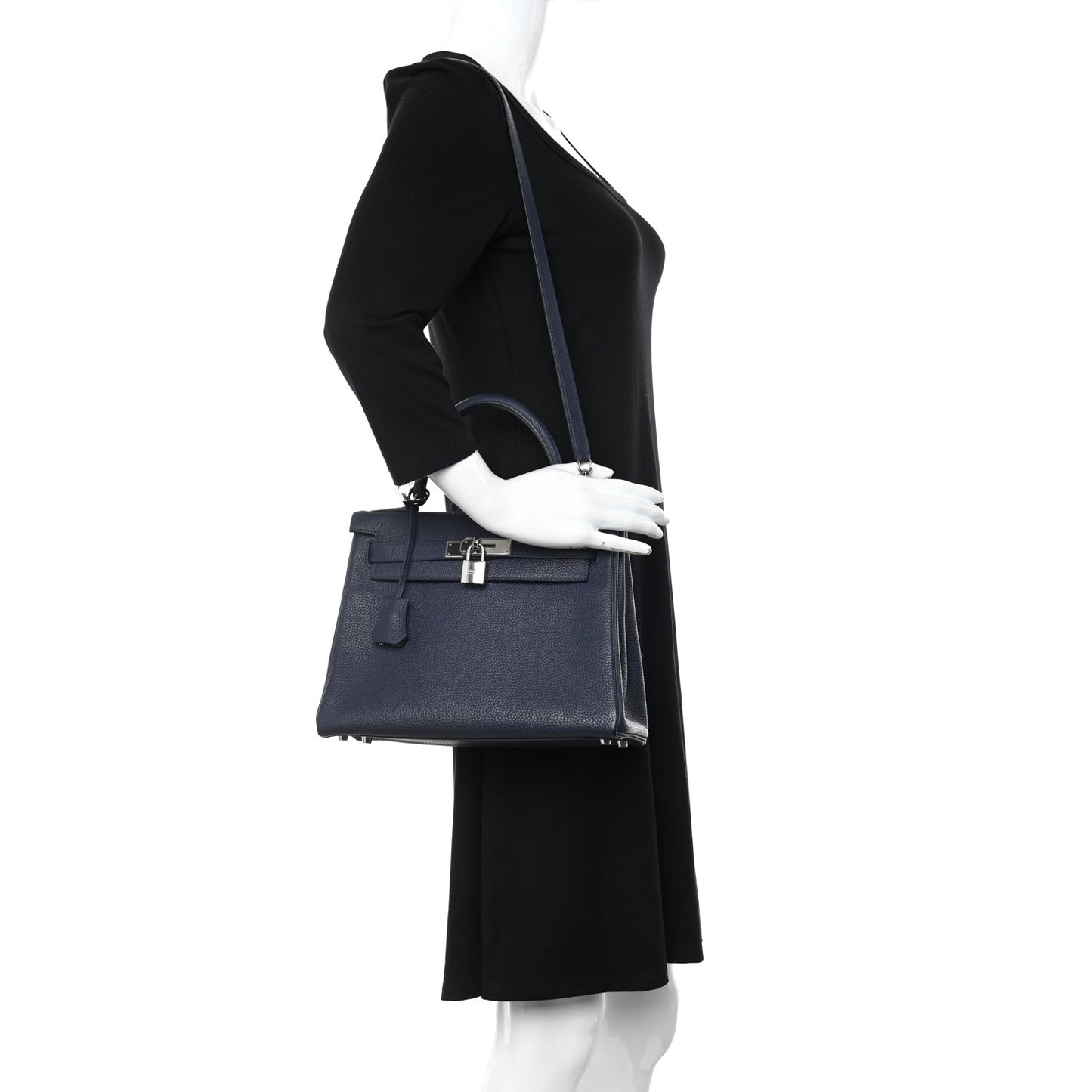 Togo Kelly Retourne 28 Bleu Nuit