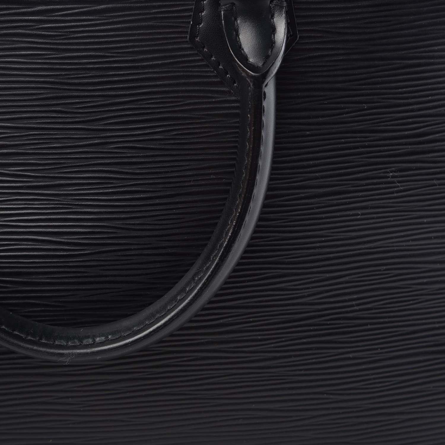 Louis Vuitton Epi Alma GM Black 8 of 13