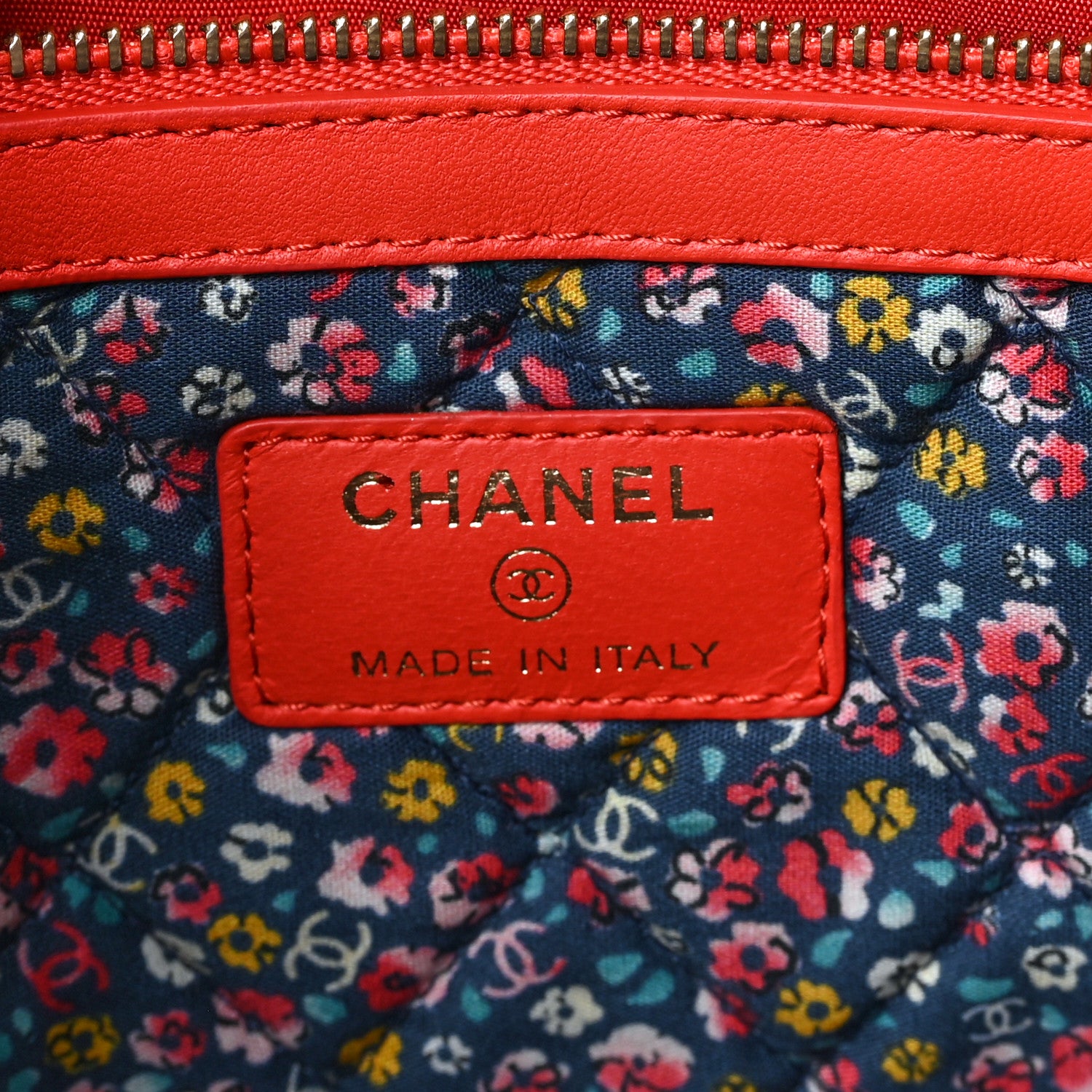 Chanel Lambskin Quilted Large Cuba Cosmetic Case Red 6 of 9