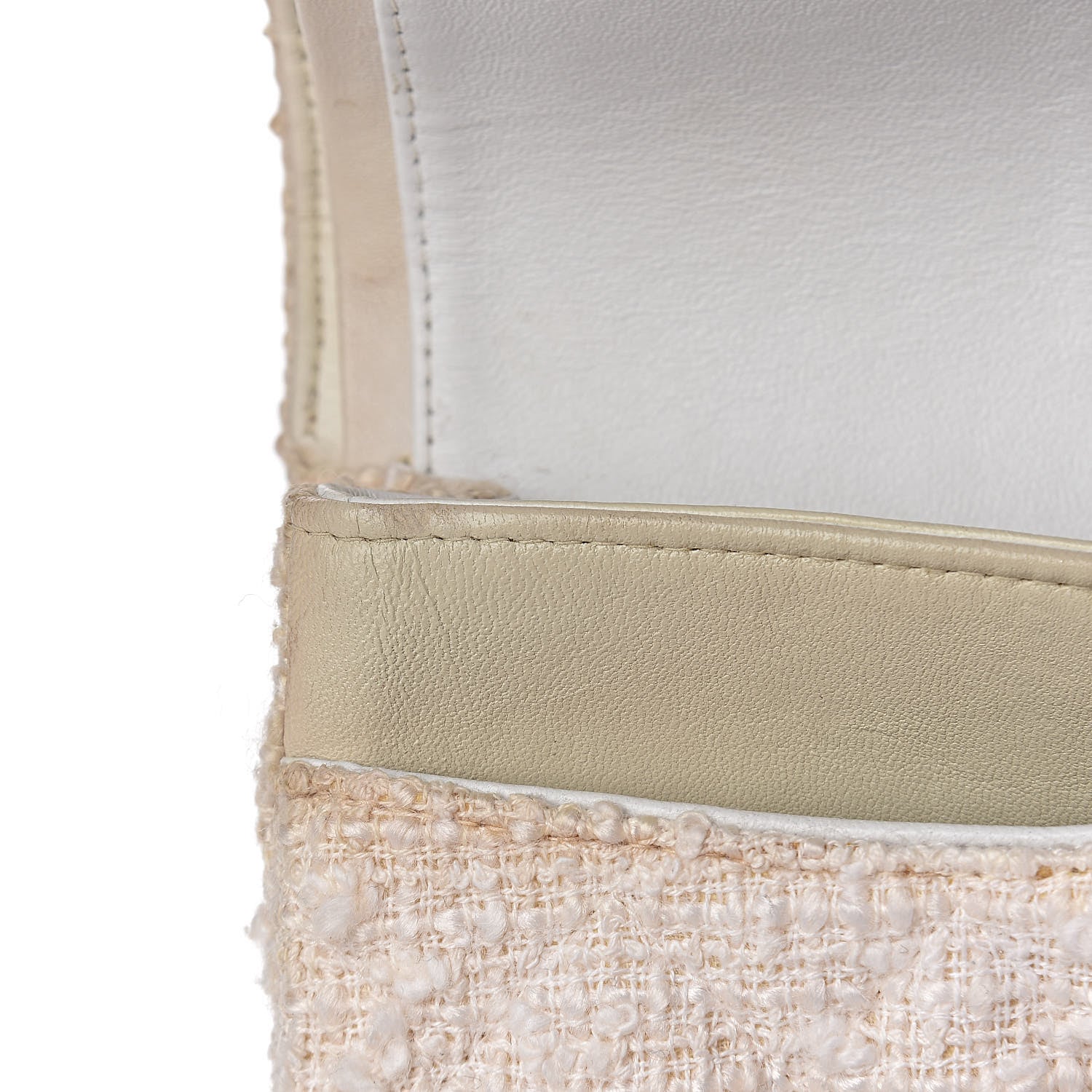 Chanel Tweed Medium Double Flap White 17 of 26
