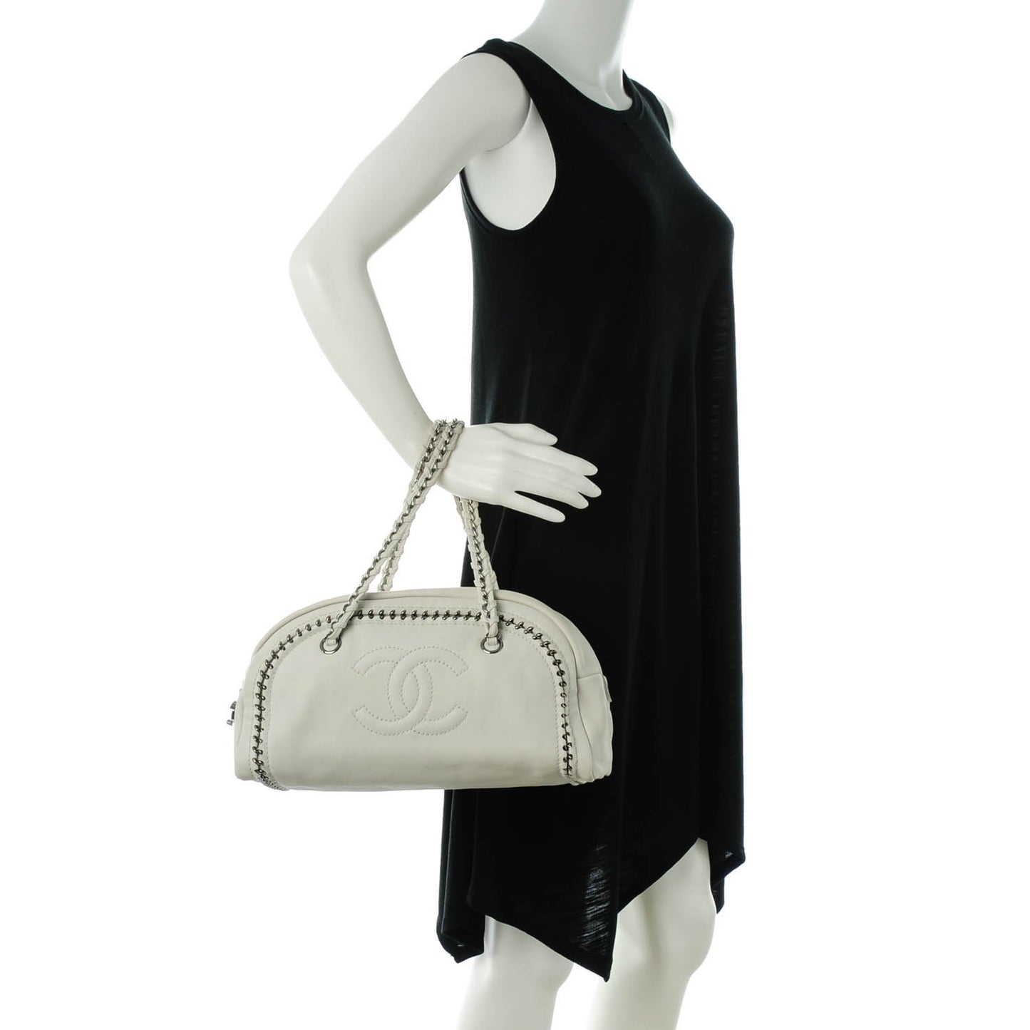 Smooth Calfskin Medium Luxe Ligne Bowler White