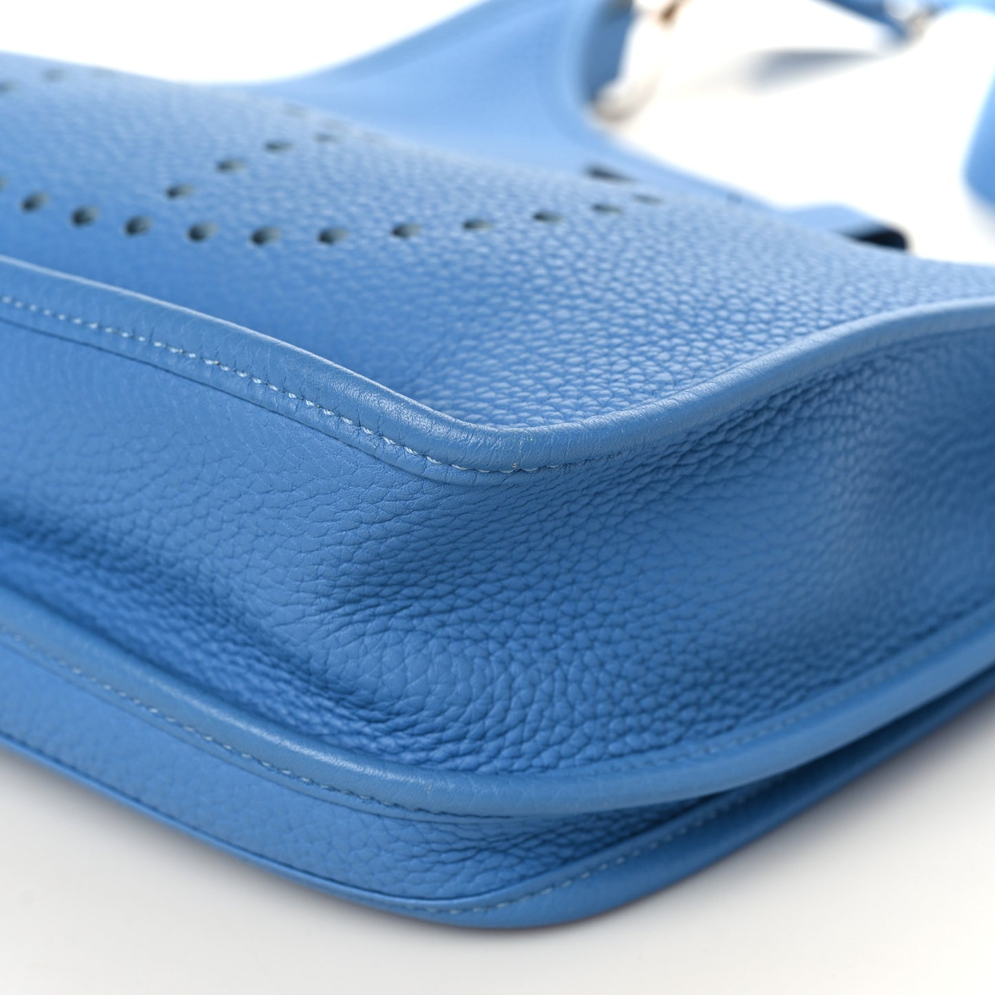 Taurillon Clemence Evelyne III PM Bleu Paradis