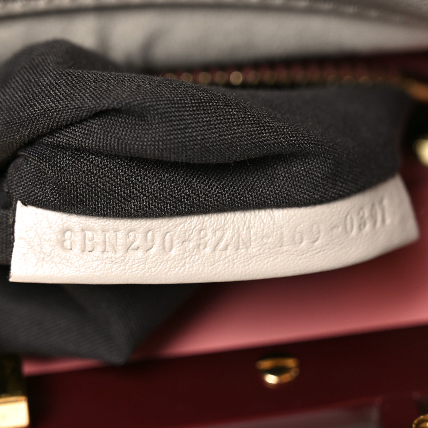 Fendi Vitello Seta Shiny Nappa Medium Peekaboo Iconic Satchel Grigio Polvere Bois de Rose 7 of 10