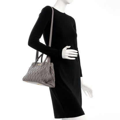 Miu Miu Nappa Matelasse Tote Argilla 2 of 8