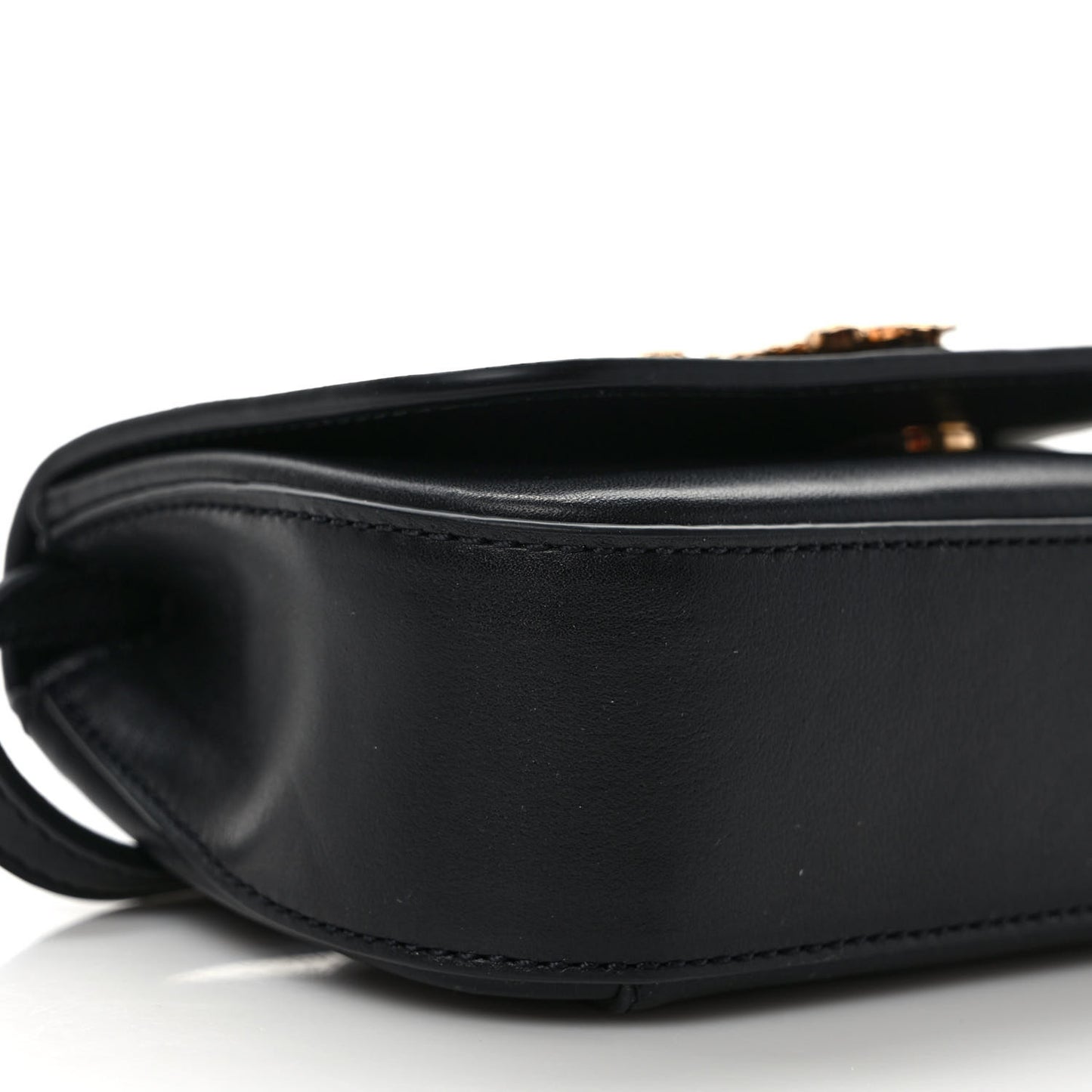 Vitello Virtus Crossbody Black