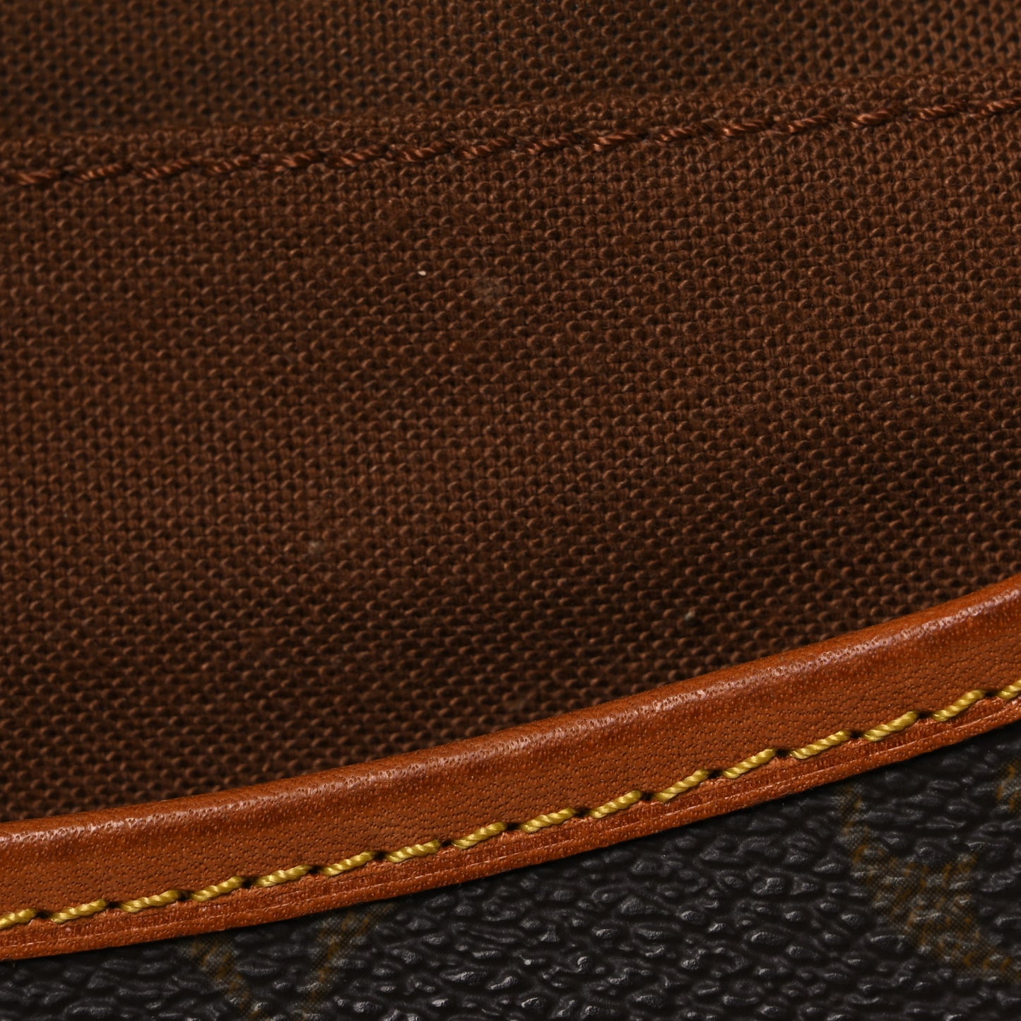 Monogram Saumur 35