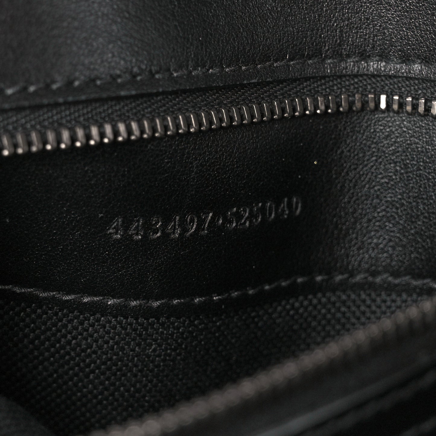 Calfskin Matelasse Monochrome Small GG Marmont Shoulder Bag Black