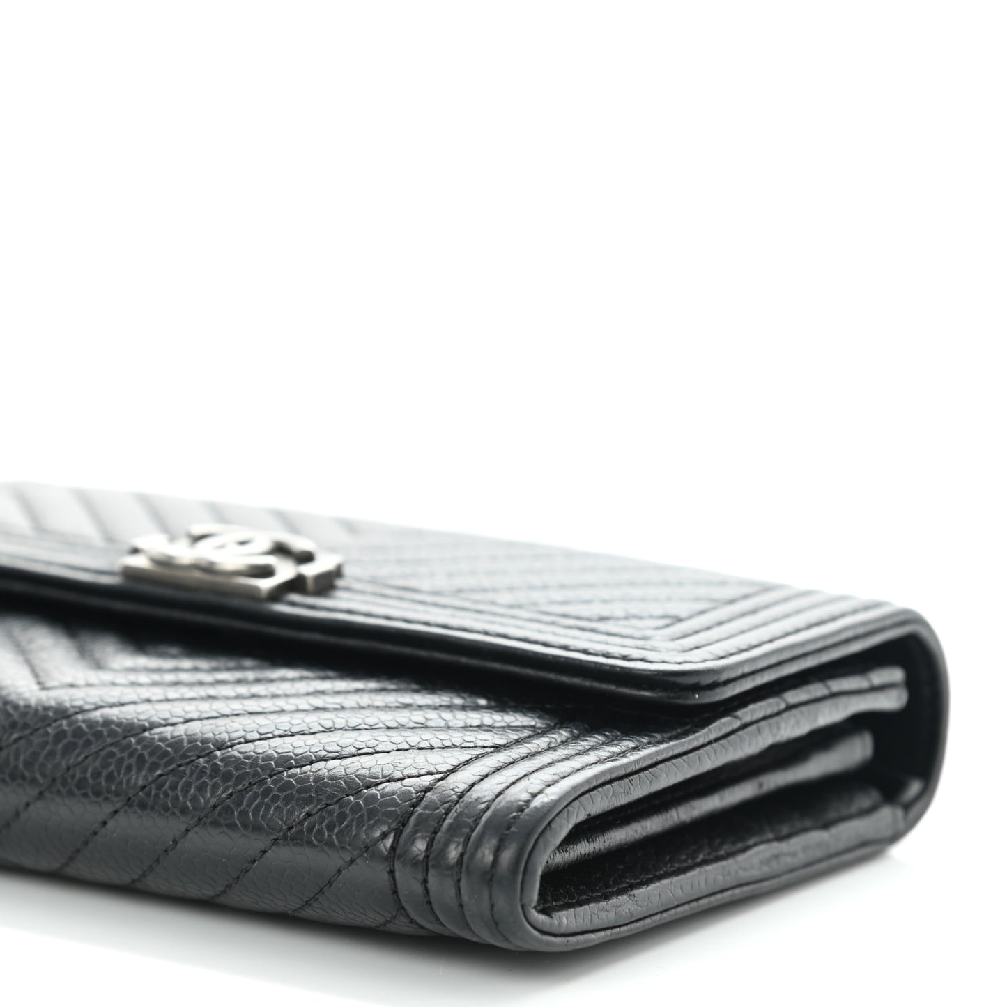 Caviar Chevron Quilted Medium Boy Flap Wallet Black