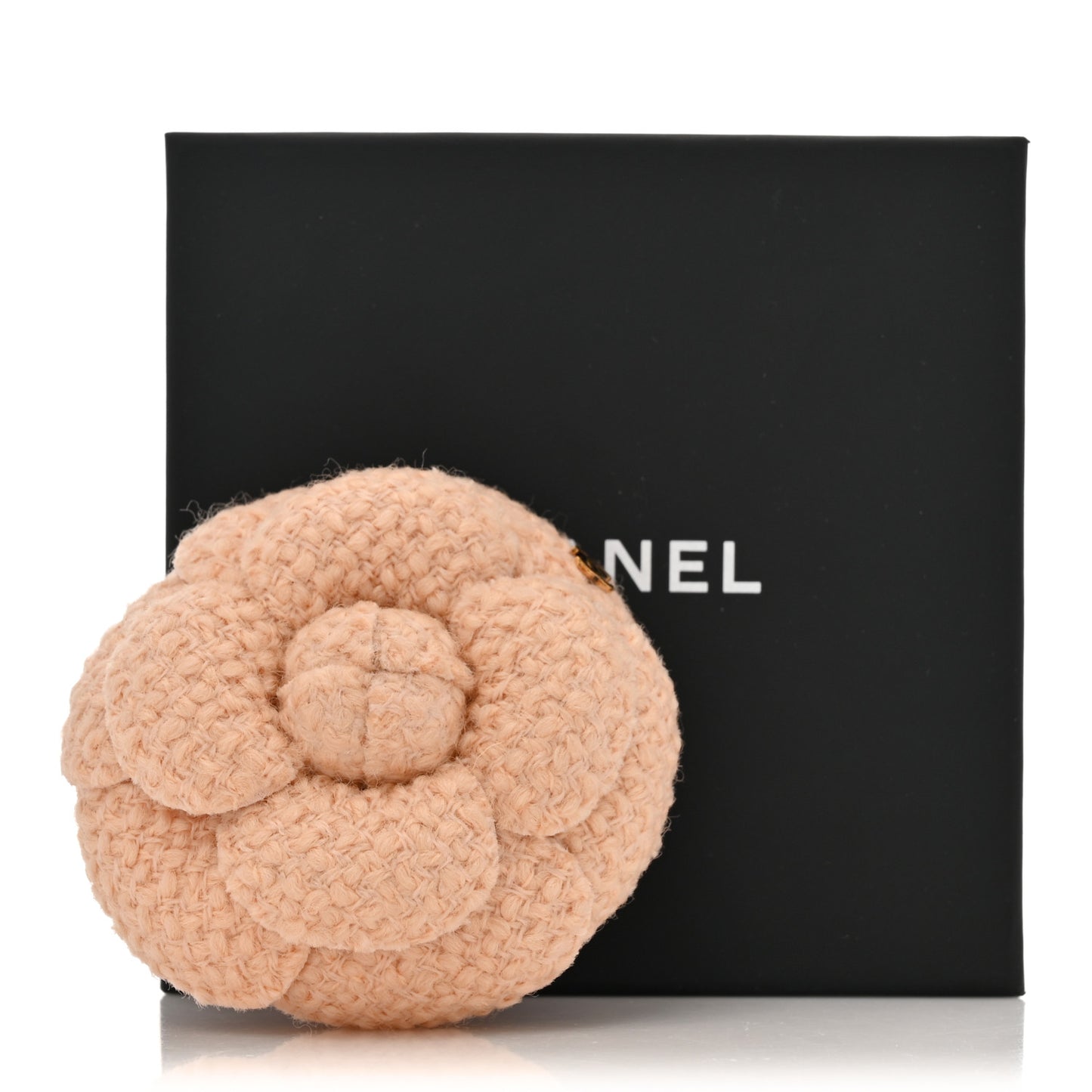Tweed Camellia Pin Brooch Pink