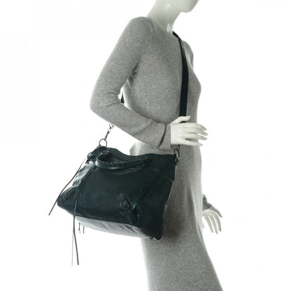 Balenciaga Agneau Classic Hardware Velo Vert Pinede 2 of 7