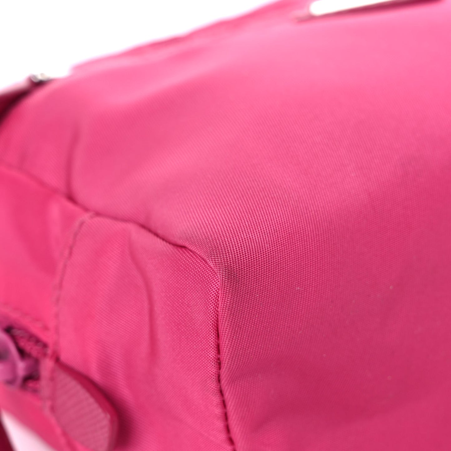 Tessuto Nylon Wristlet Fuxia