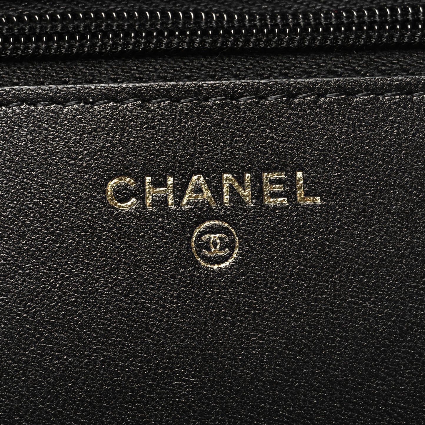 Lambskin Quilted Wallet On Chain WOC Black