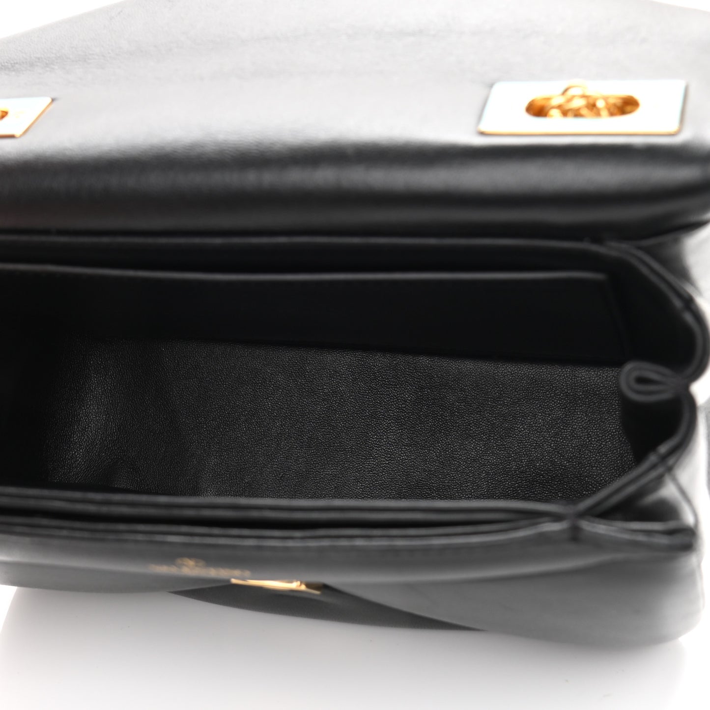 Nappa One Stud Chain Clutch Black