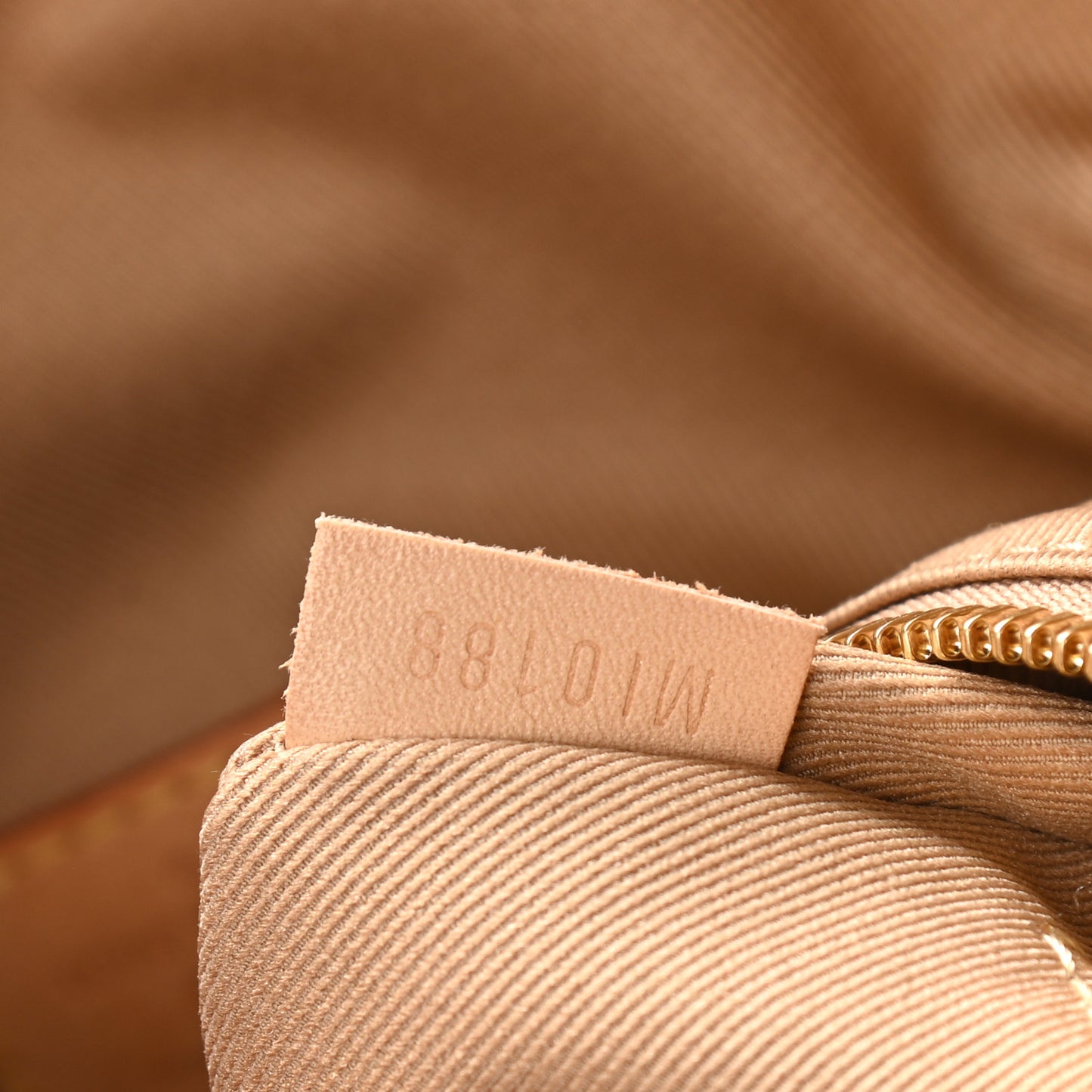 Damier Azur Graceful MM