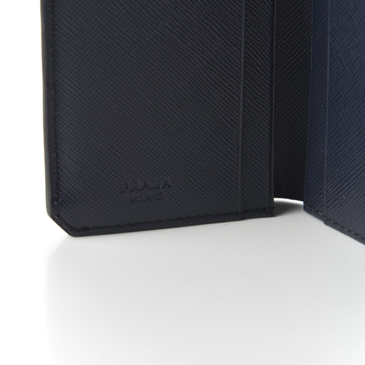 Saffiano Corner Card Holder Baltico