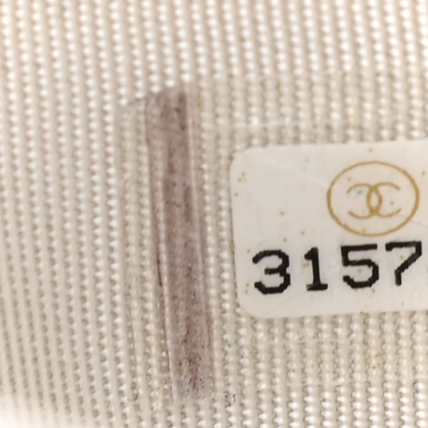 Chanel Caviar Quilted Card Holder White 8 of 9